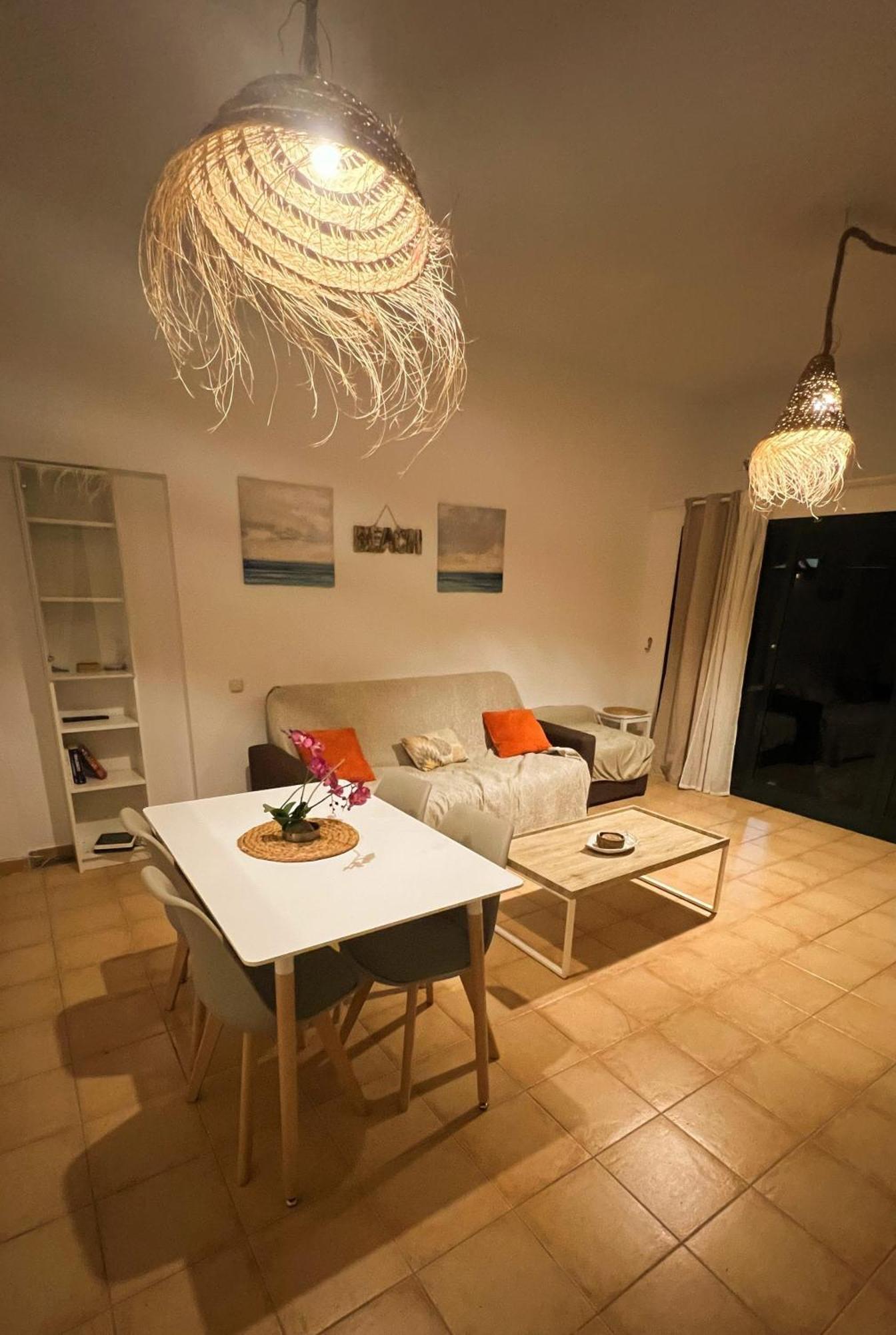 Vivienda Vacacional Orquidea คอร์ราเลโฮ ภายนอก รูปภาพ